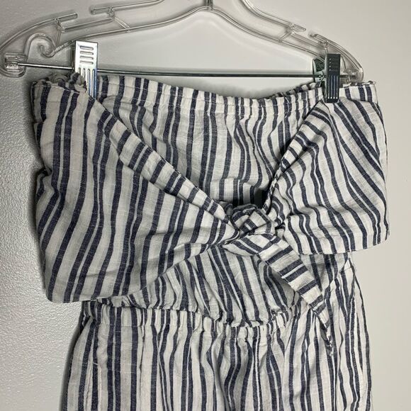 Aerie linen strapless romper jumper. Small - Picture 4 of 4